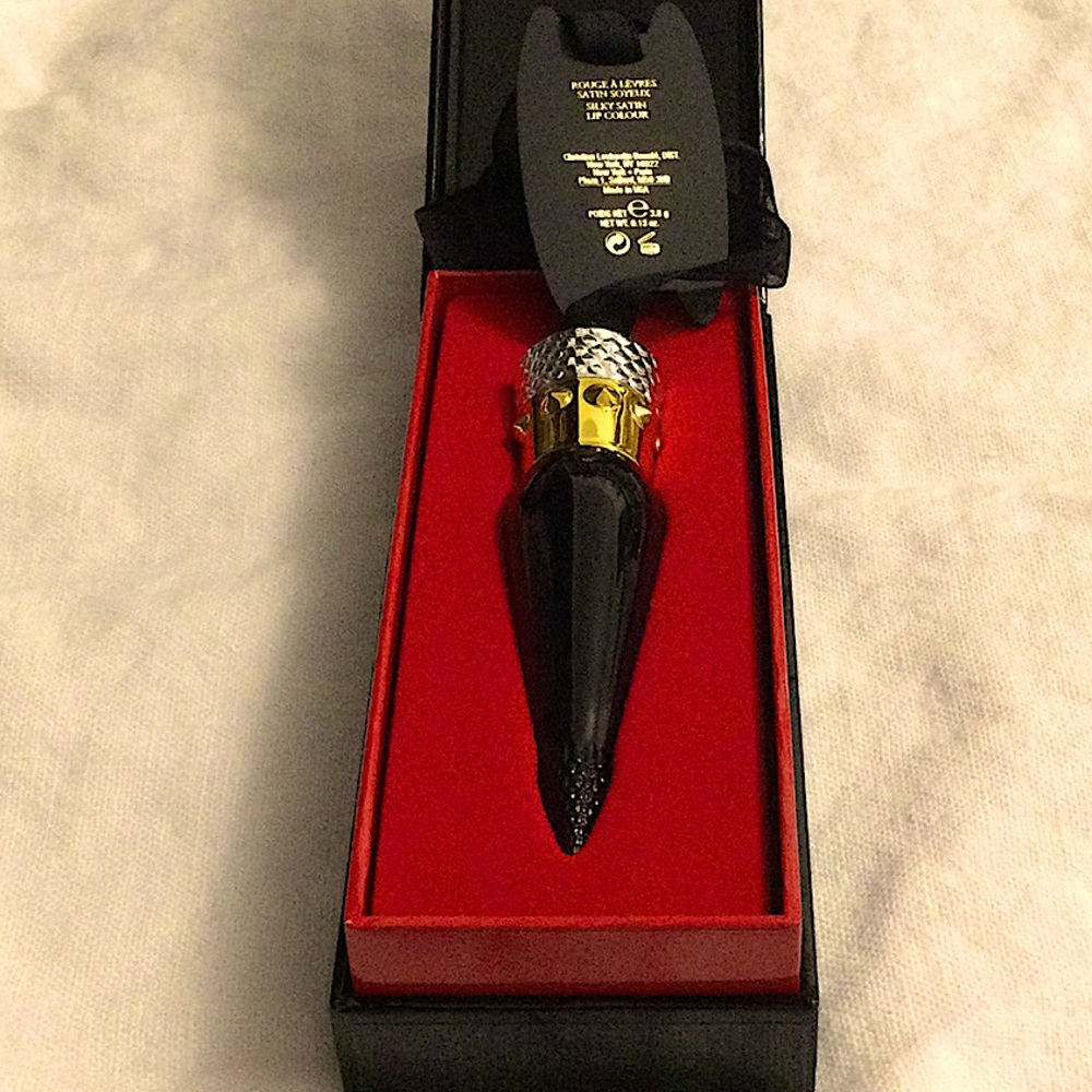 CHRISTIAN LOUBOUTIN Rouge Silky Satin Lip color